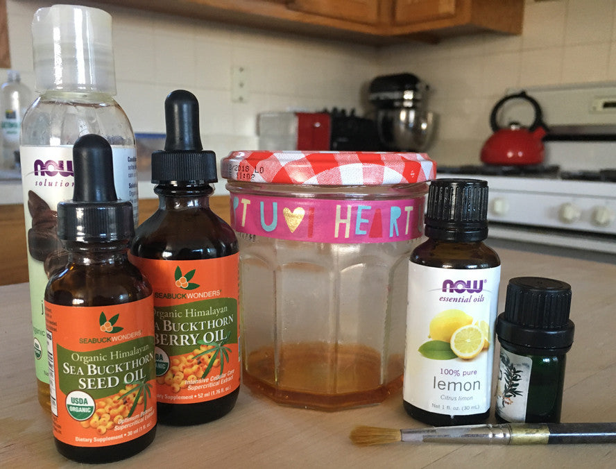 Love Your Nails: DIY Nail Care Oil