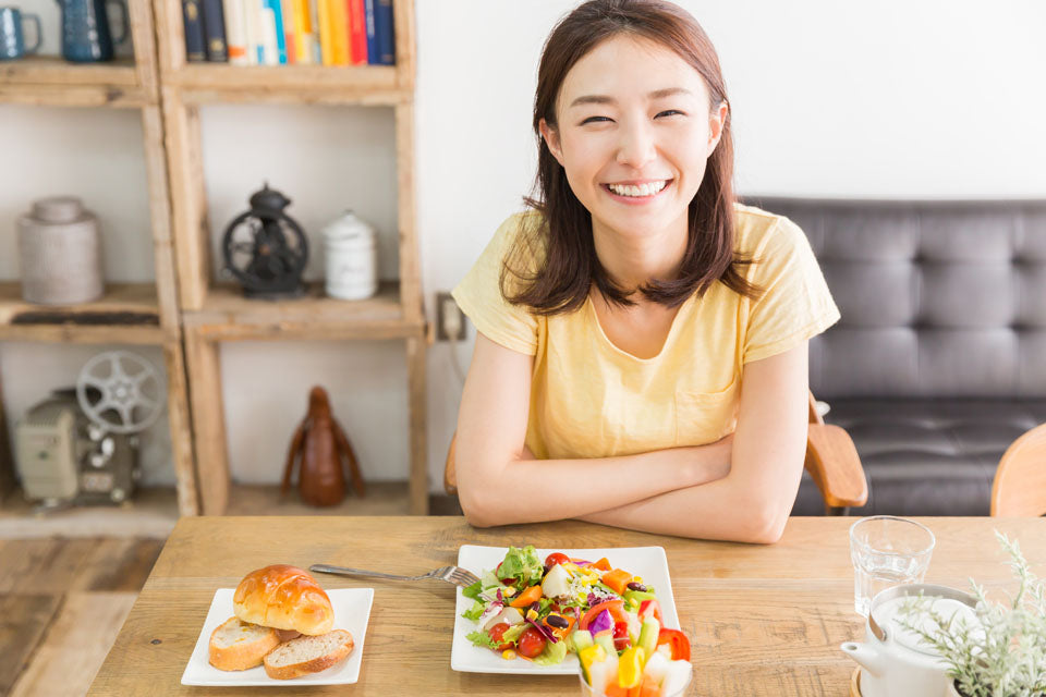 4 Healthy On-The-Go Snacking Tips